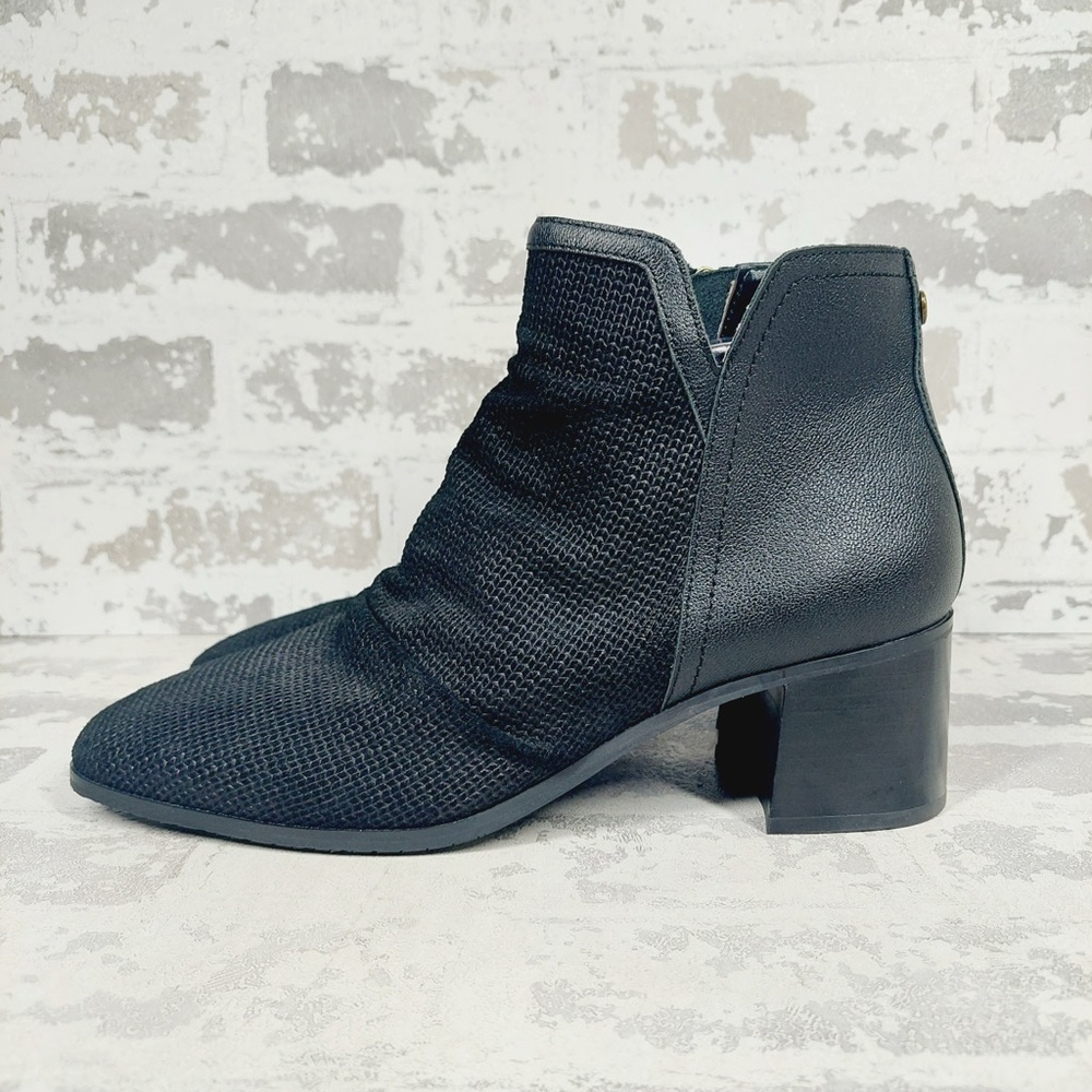 NEW NYDJ Women's Dernnes Embossed Suede Black Ankle Boots i709